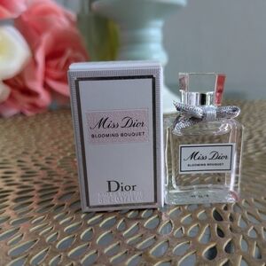 Dior blooming bouquet mini